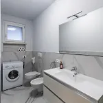 Maxi House Apartment