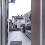 Maxi House Apartment