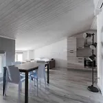 Apartment Maxi House Desenzano del Garda