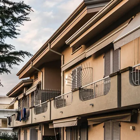 Maxi House Apartment Desenzano del Garda