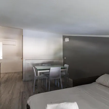 Maxi House Appartement *